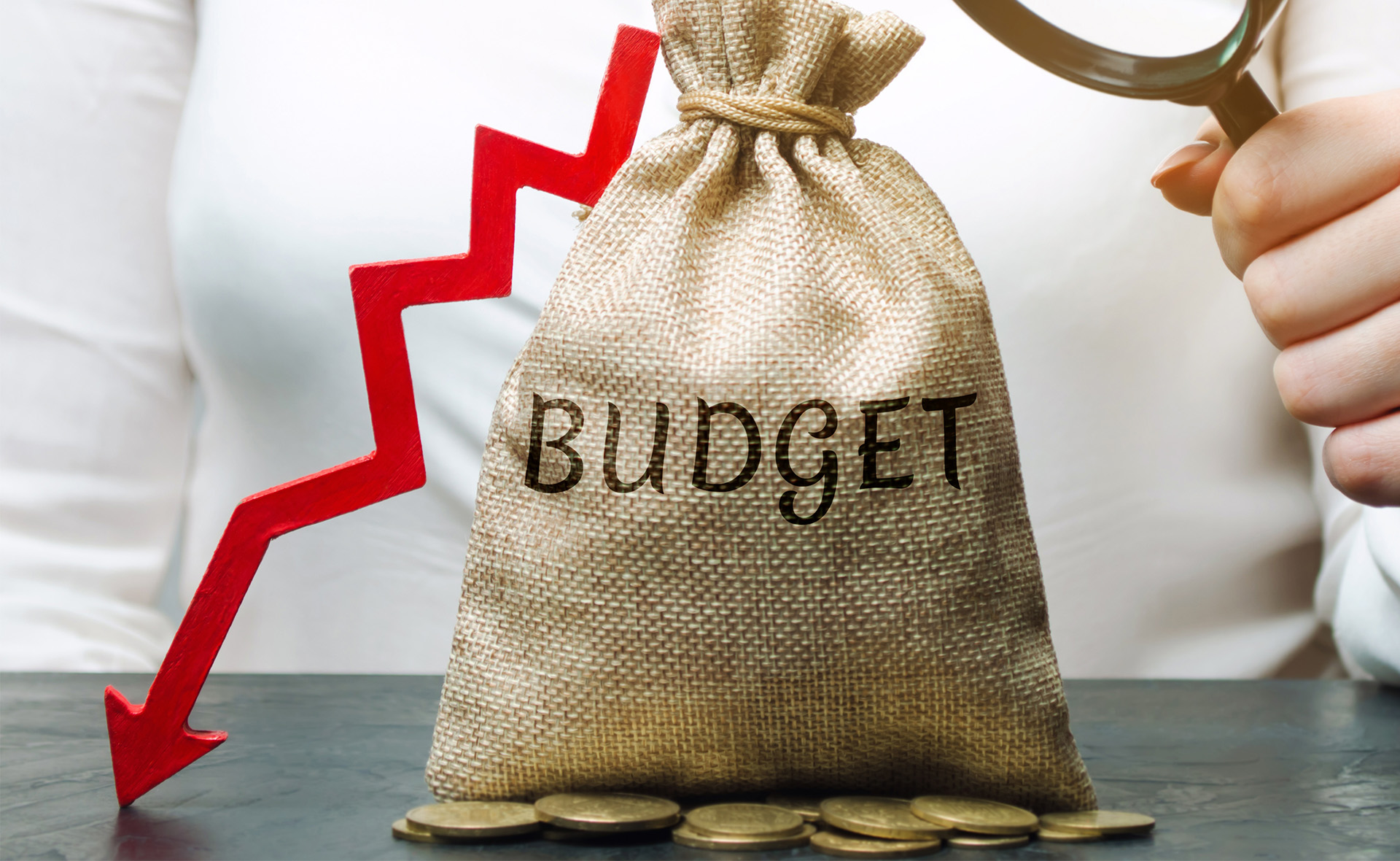  A stagnant economy in the third quarter, increases in company insolvencies, rising fuel and utilities costs and many other factors are all pointing to a difficult business year ahead. Let&rsquo;s not forget though, that we could be also looking at some harder times for personal finances as well. 